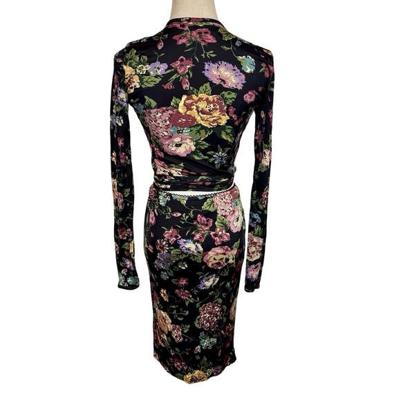 Rouje Paris 2 pc Set: Sade Wrap Top & Caro Skirt in Jardin D'Atomne Noir 34/US2 - Picture 10 of 16